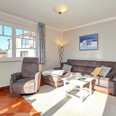 Meeresblick 115 * Kuehlungsborn