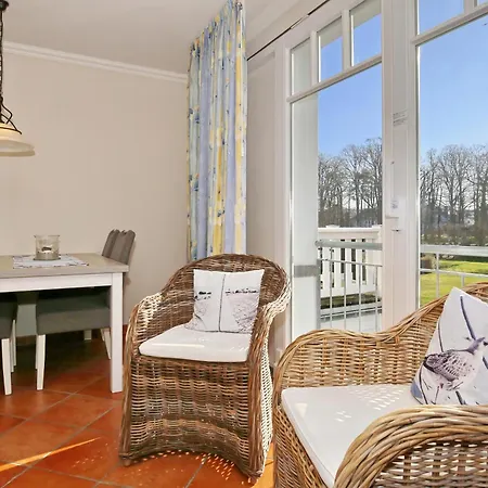 Meeresblick 115 * Kuehlungsborn